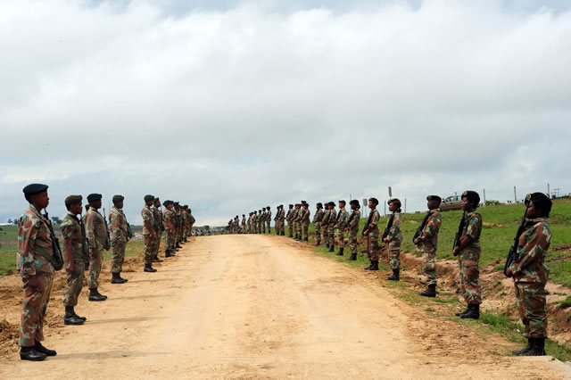 Members of the South African National Defence Force (SANDF) preparing for the funeral of former President Nelson Mandela in Qunu. Source: GCIS