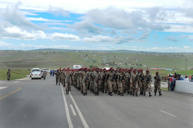 Members of the South African National Defence Force preparing for the funeral of former President Nelson Mandela in Qunu. Source: GCIS