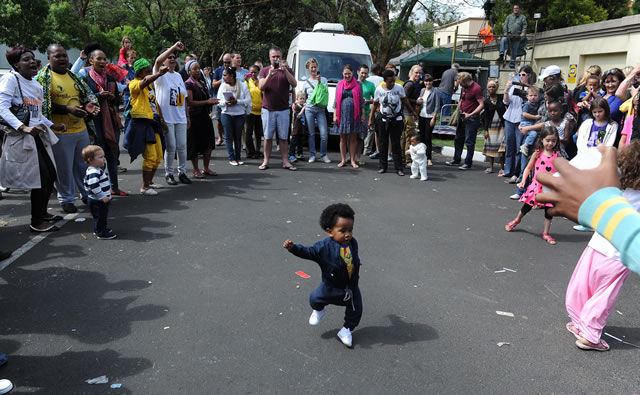 South Africans from all walks of life and ages came to lay flowers and show their support outside Madiba’s house in Houghton. Source: GCIS