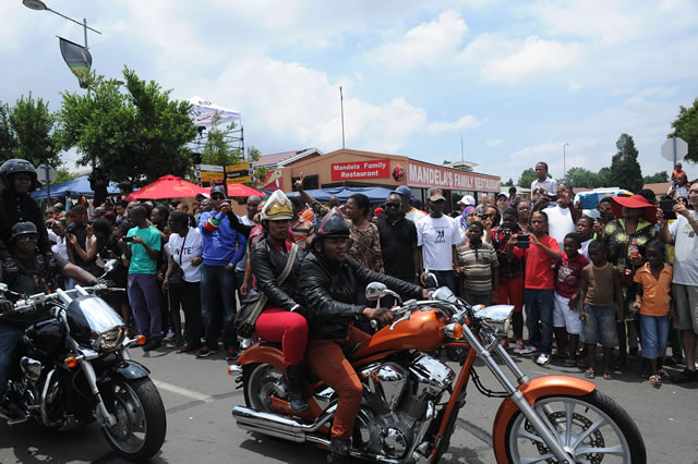 Bikers joined the mourners on Vilakazi Street near Nelson Mandela's old house in Soweto. Source: GCIS