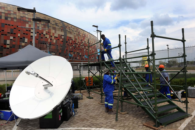 Workers at FNB Stadium preparing for the memorial. Source: GCIS