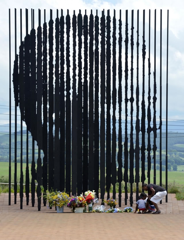 KwaZulu-Natal residents pay their respects to Madiba at the Mandela Capture Site outside Howick. Source: Reinhardt Hartzenberg