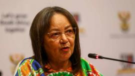 Minister De Lille.