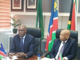 SA's Minister Ramokgopa (right) and Namibia's Alweendo.