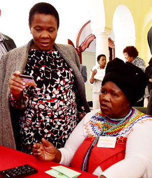 Social Development Minister Susan Shabangu hosts a card swap session 