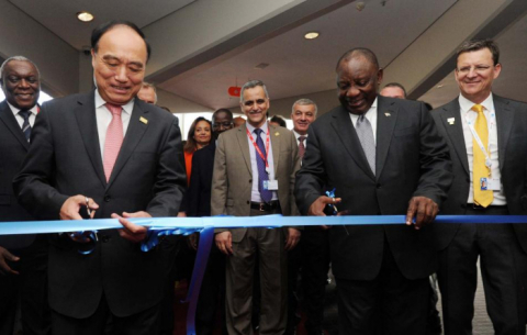 President @CyrilRamaphosa Ramaphosa and ITU Secretary General Houlin Zhao cut the ribbon to mark the official opening of the conference exhibition. 