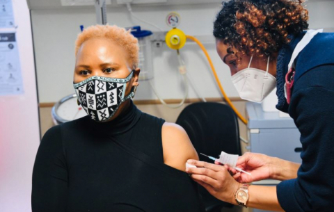 Minister Lindiwe Zulu receives her COVID-19 vaccine at Randgate Clinic, Randfontein.