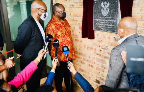 President Ramaphosa officially opens Reagile Community Library as part of Human Rights Day.